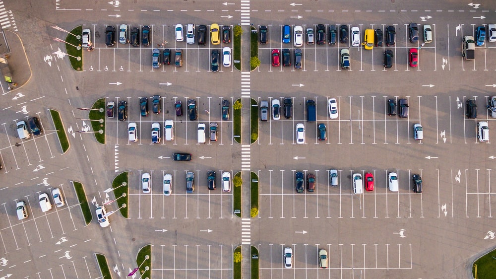 Les parkings des aéroports 